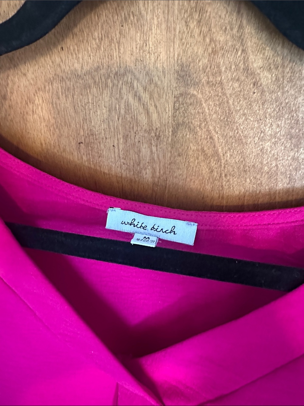 White Birch V-Neck Blouson Sleeve Top - Fuchsia - Picture 3 of 4
